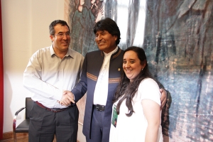 Marcelo-Gullo-Omodeo-saludando-al-presidente-de-Republica-Plurinacional-de-Bolivia